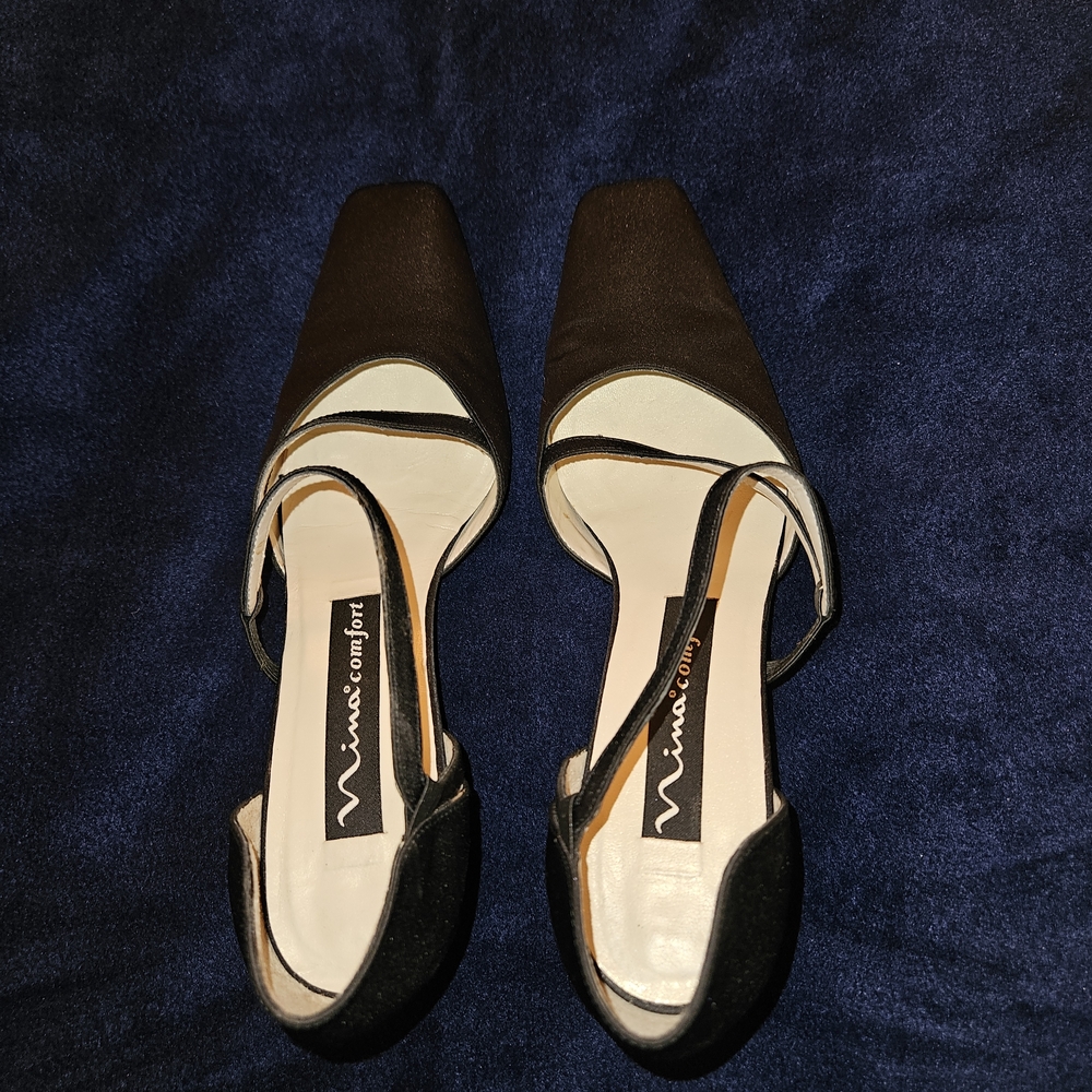 Nina Black Satin Slingback Block Heels Pointed Square Toe Size 9.5 Made in Spain